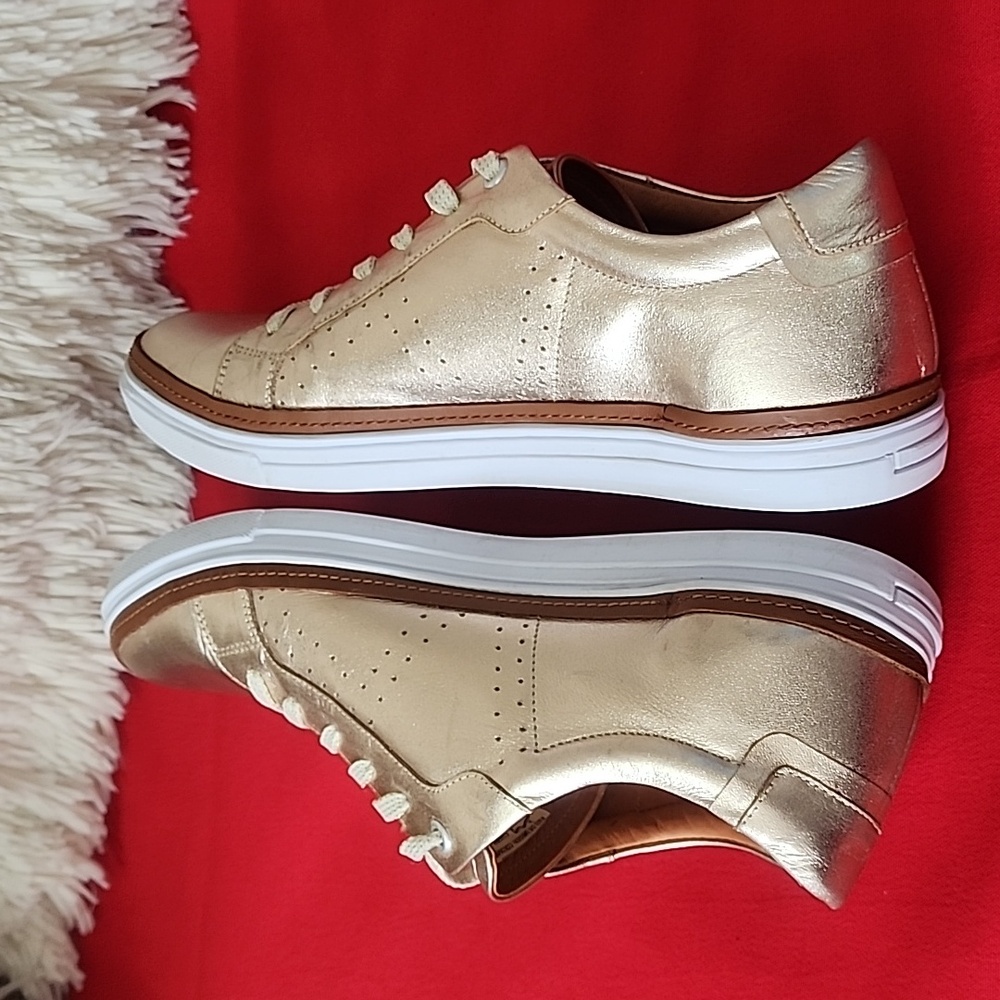 Velez Artisan Metallic Gold Women's Sneakers View 6